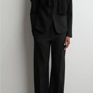 Elegant Black merino light wool pant with cuff